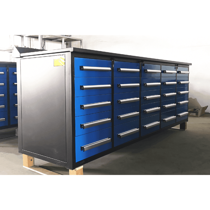 Chery Industrial 10' Workbench with Storage Drawers 25 Drawers