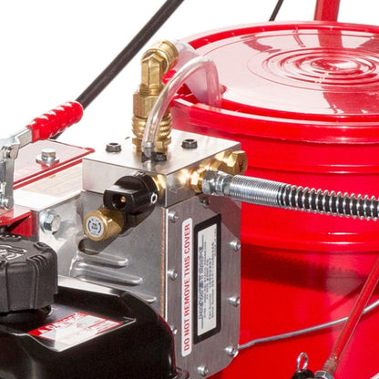 4600 SP Airless Self-Propelled Striping Machine - SKU_1760795899433_984