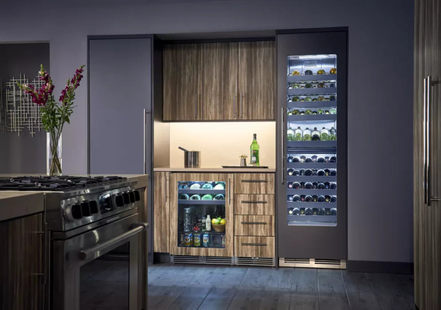 Perlick 24" Wine Reserve with 86 Bottle Capacity, Glass Overlay Door - CR24D-1-4L