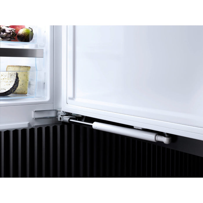 Miele Fully Integrated Fridge-Freezer - KFNS7784D