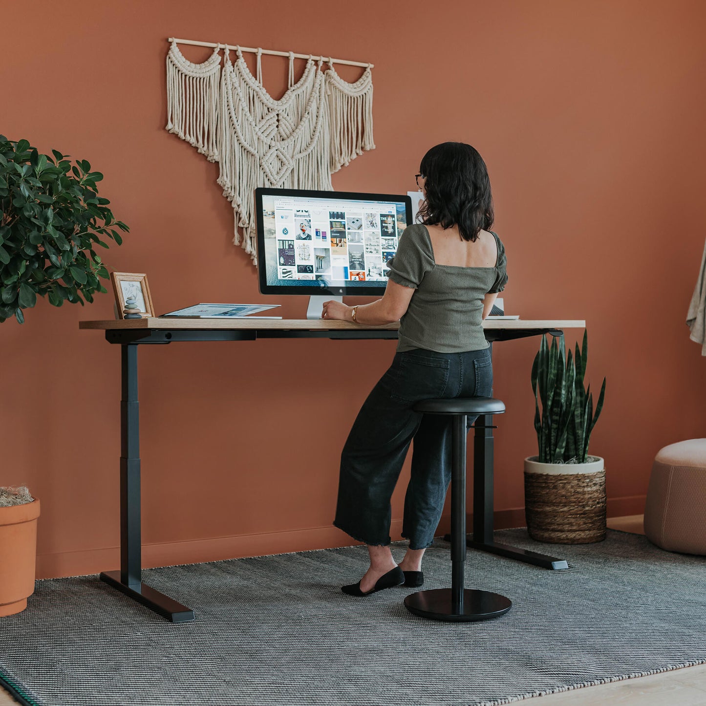 Tilt Stool -  BP01258