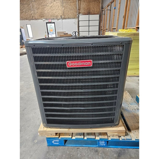 The Furnace Outlet Scratch and Dent Goodman Goodman 4 Ton 15.2 SEER2 Single-Stage Heat Pump - GSZH504810-2311246884