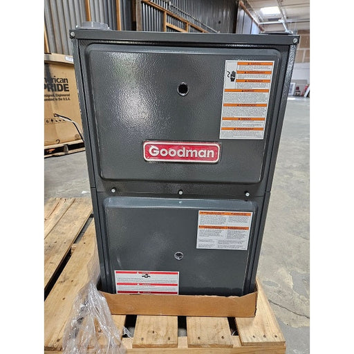 The Furnace Outlet Scratch and Dent Goodman 96% AFUE 100,000 BTU 2-Stage Low NOx Gas Furnace - Upflow/Horizontal - 1,600 CFM - GM9C961004CN -2202294024