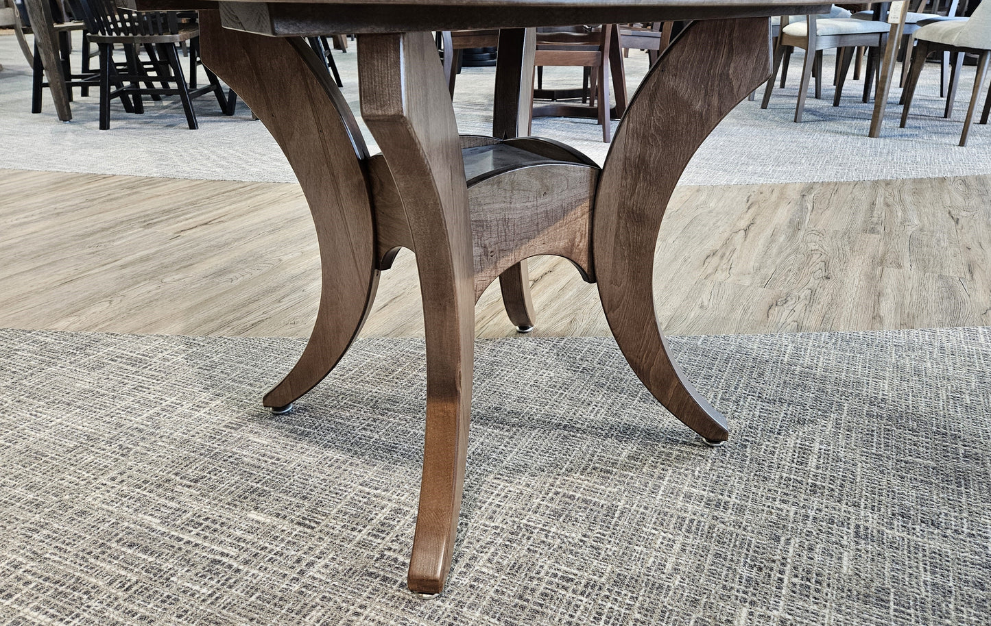 QW Amish Galveston Round Table - 371Y-GALVESTON