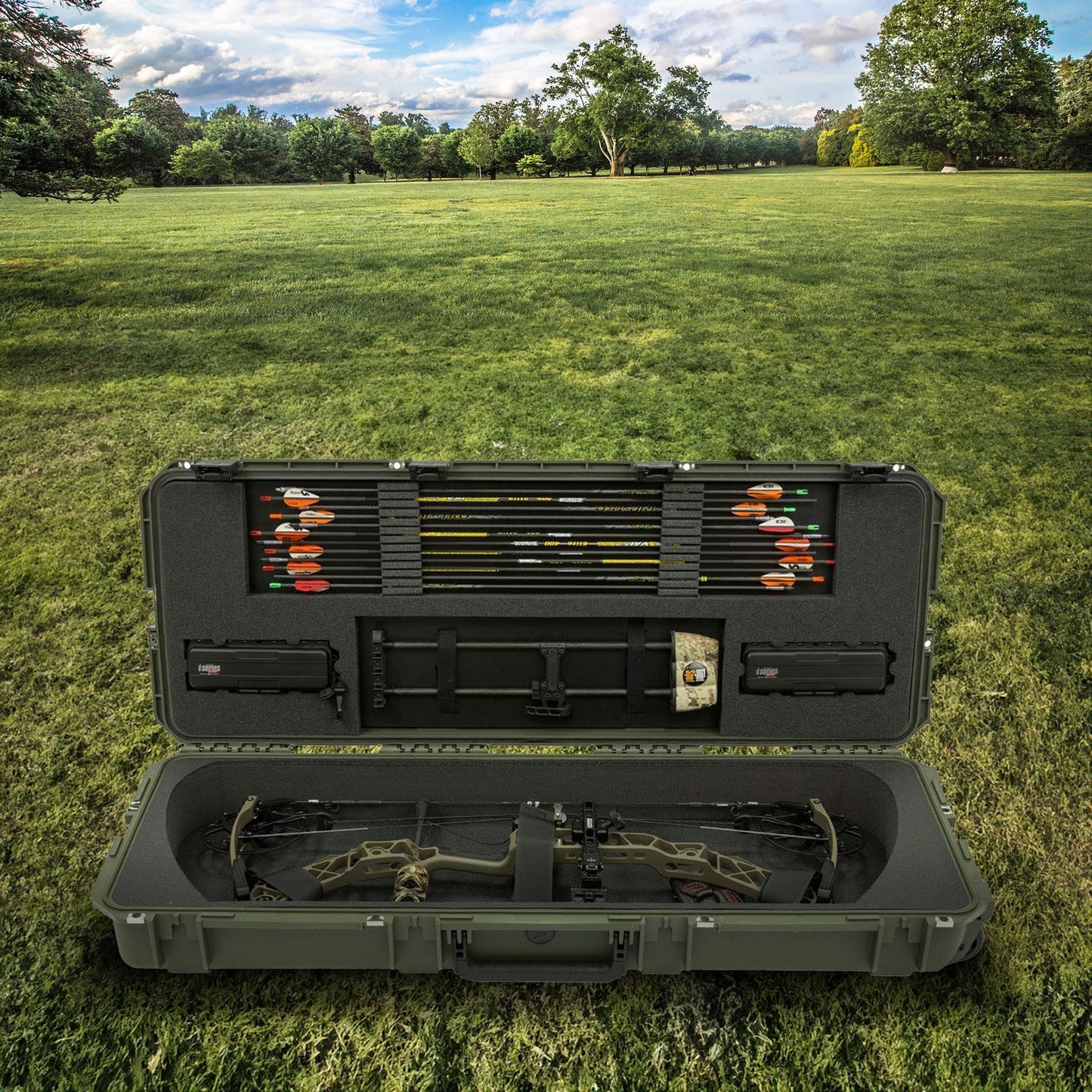 SKB Cases iSeries 4214 Hard Exterior Parallel Limb Bow Case, Green (Open Box) - 219740