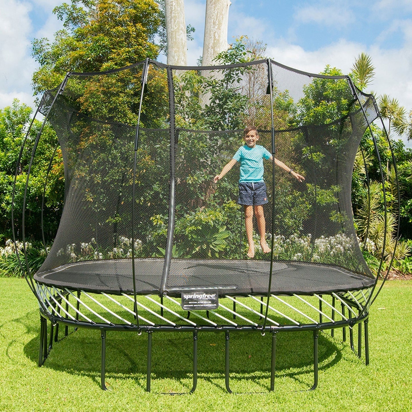Springfree Outdoor Square 11 Foot Trampoline, Enclosure, Hoop Game, and Ladder - 215879
