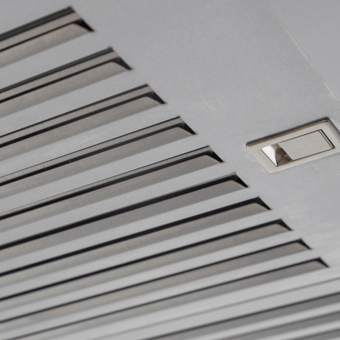 Proline Wall-Mounted Range Hood 900/1200 CFM Stainless Steel - PLJW-129