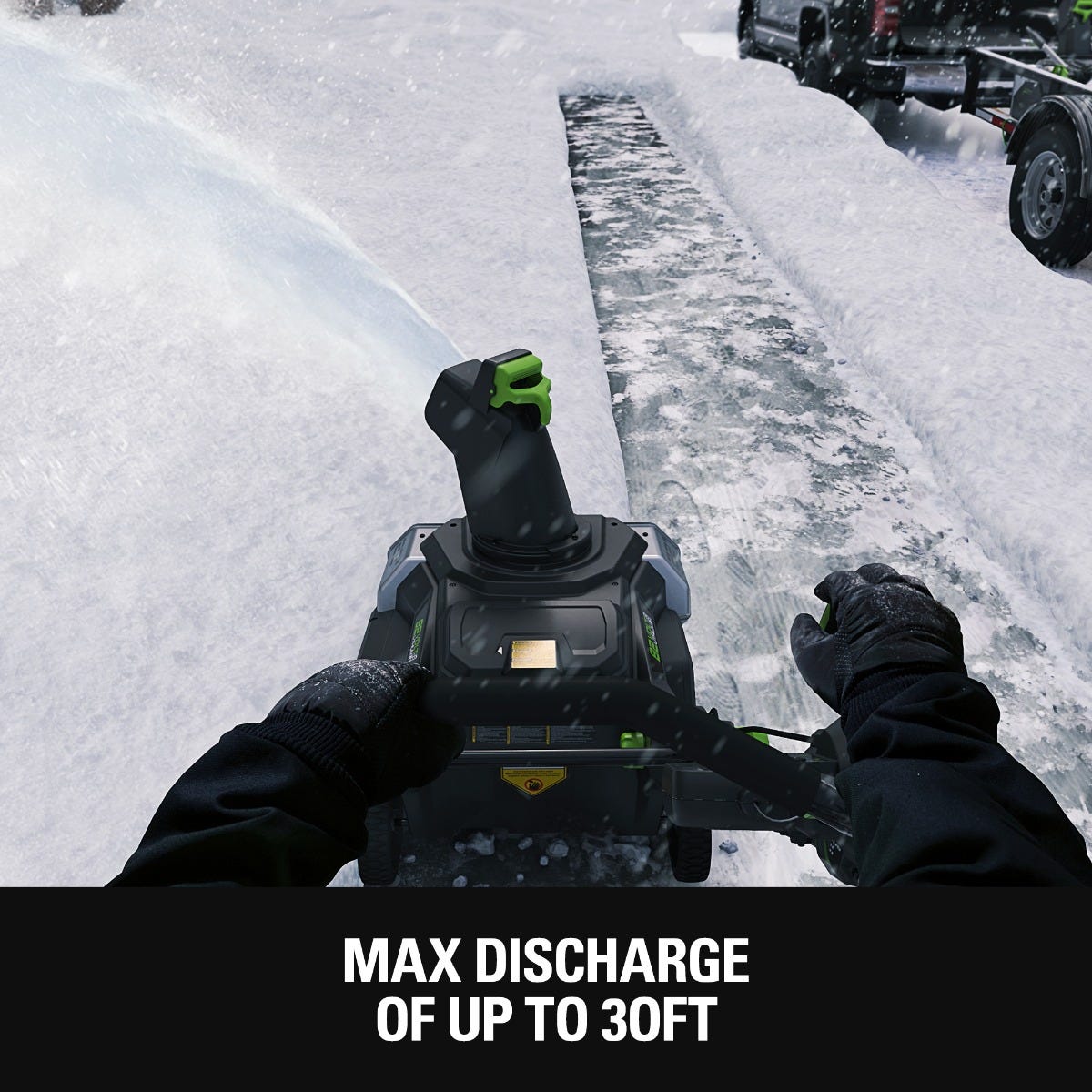 Greenworks 82V 22" Snow Blower w/ 5.0Ah Battery and Dual Port Charger - 2612502