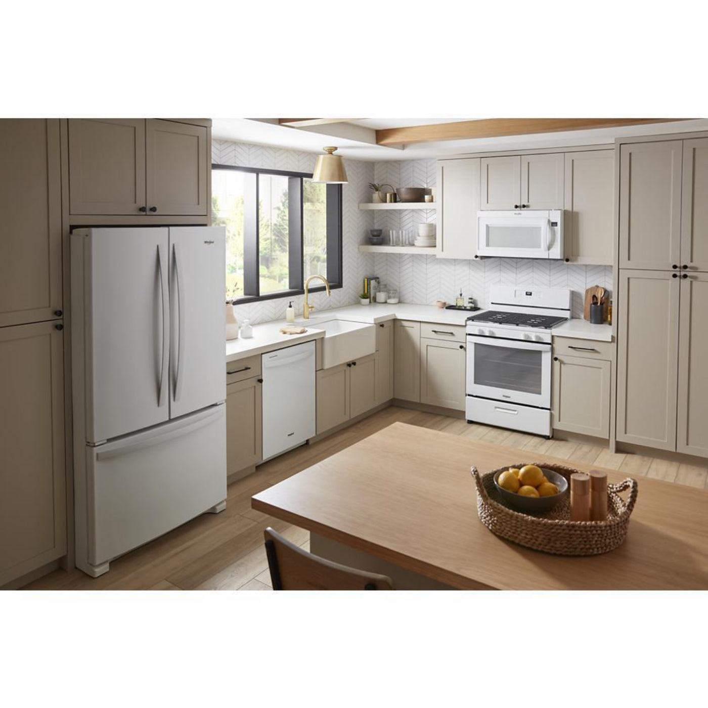 WHIRLPOOL&nbsp; 5.1 Cu. Ft. Freestanding Gas Range with Broiler Drawer - WFG320M0MW-KT
