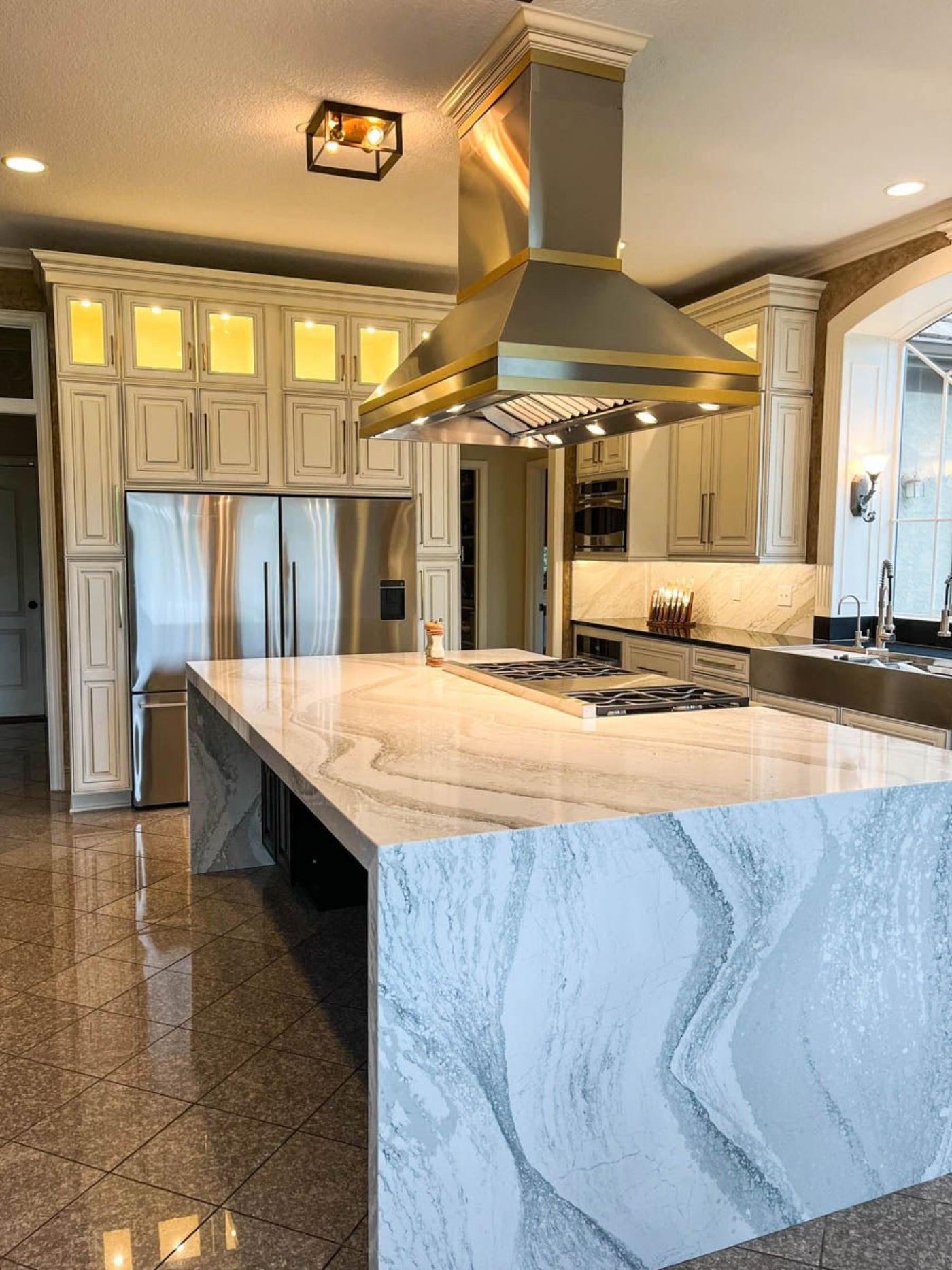 Proline Island Range Hood, Ducted, Variable CFM, Stainless Steel - Proline ProVI