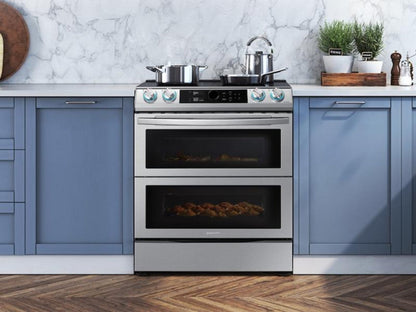 Samsung 6.3 cf Induction Slide-In w/ Flex Duo™, Smart Dial & Air Fry - NE63T8951SS-KT