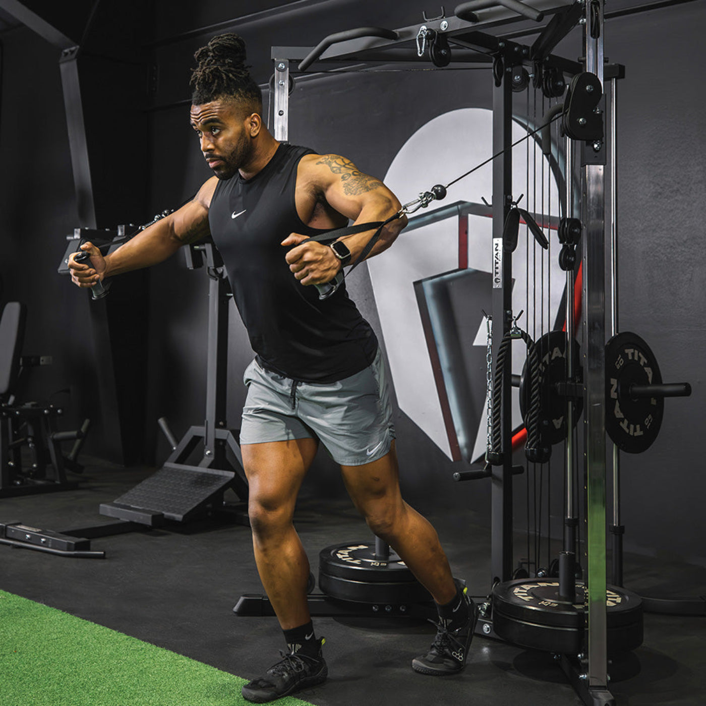 Titan fitness Plate-Loaded Functional Trainer - 400868