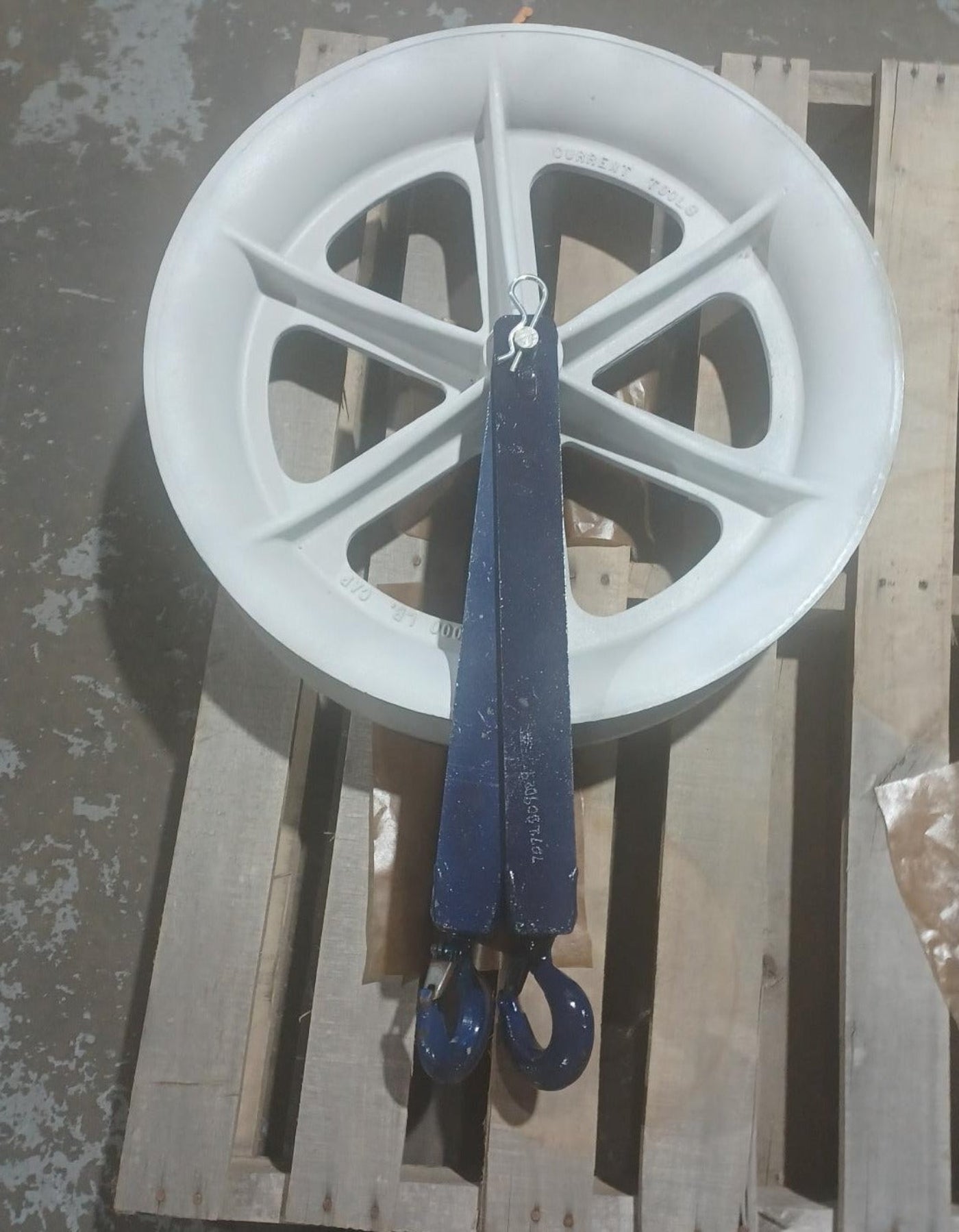 Current Tools  Right Angle Twin Yoke 24in. Diameter Sheave - Reconditioned - Current Tools 4424