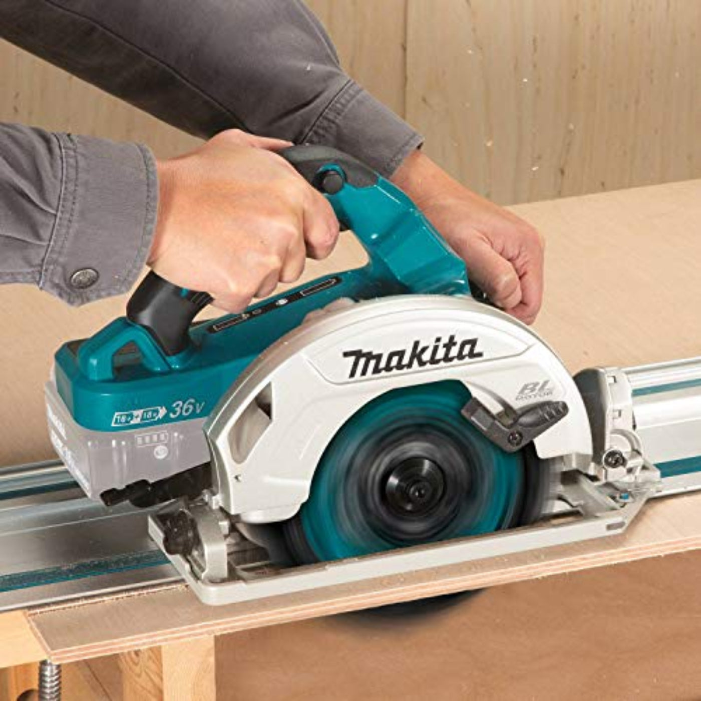 Makita 18V LXT Lithium Ion 36" Brushless Cordless 1 4 Circular Saw with Guide Rail Compatible Base  - XSH10Z