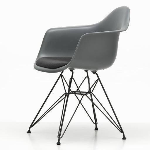 Eames Plastic Armchair RE DAR