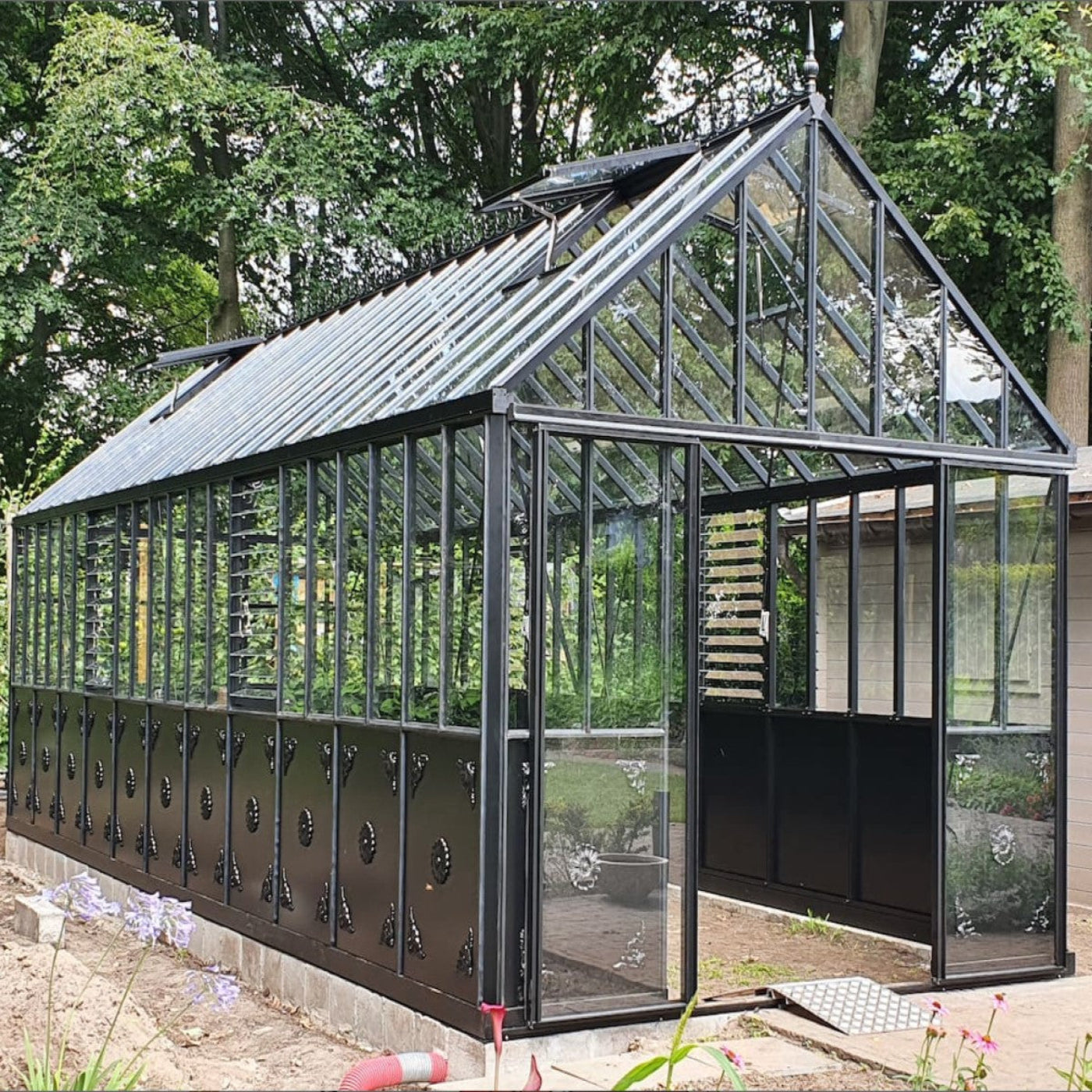 Janssens  Retro Royal Victorian VI 34 Small Glass Greenhouse Kit With 4mm Tempered Glass Glazing - VI-34-RETRO-BLACK