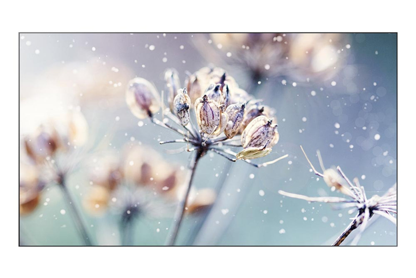 Samsung  Ultra Narrow Bezel Videowall Display with SoC Embedded Media Player for Business - VM46RU