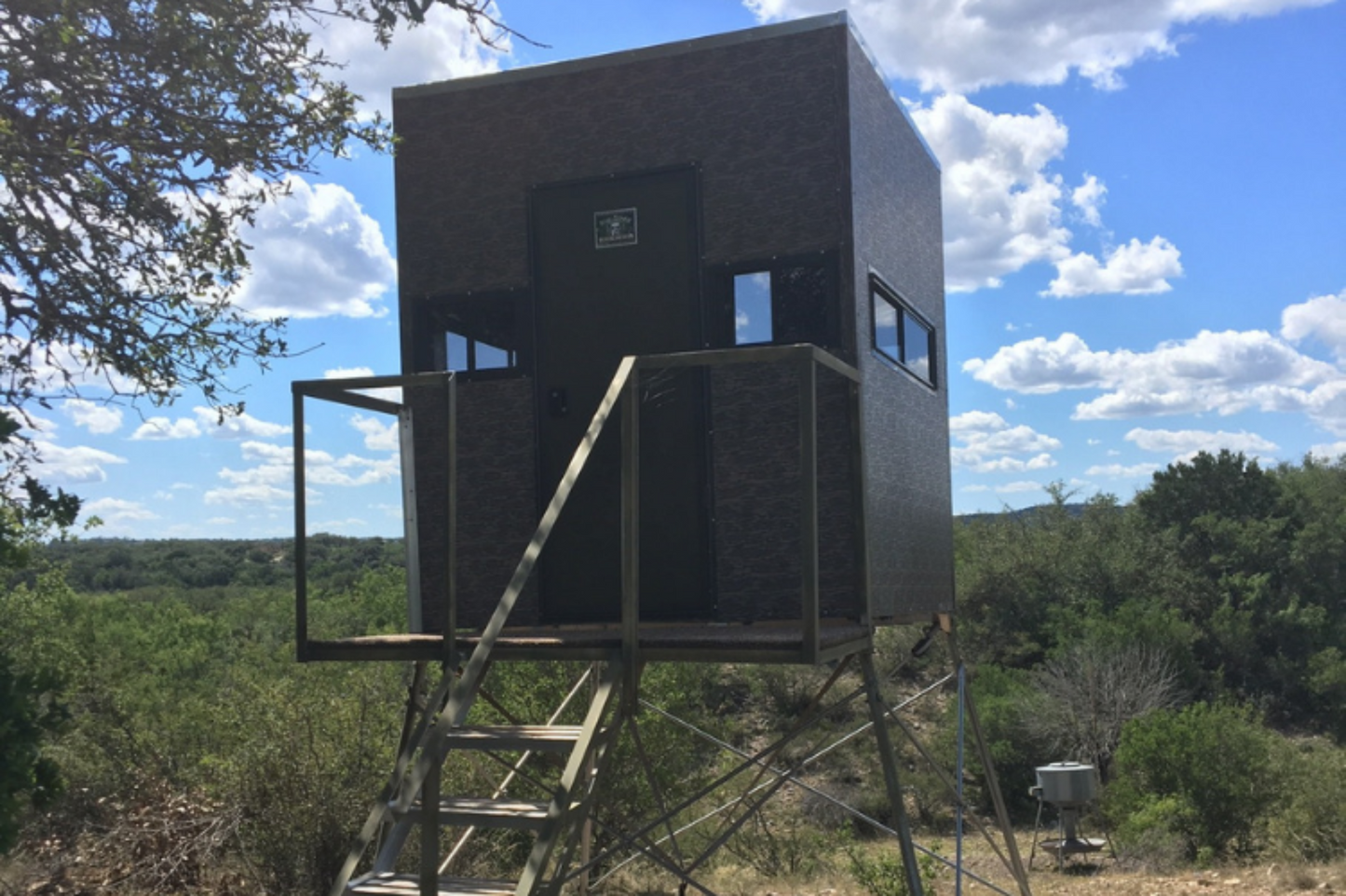Big Dogg Deer Blinds Aluminum and Insulated Deer Blinds 6' X 6' Elevated with 5' Base, Stairs, Porch & Railings Big Dogg - BD6X65BSPR
