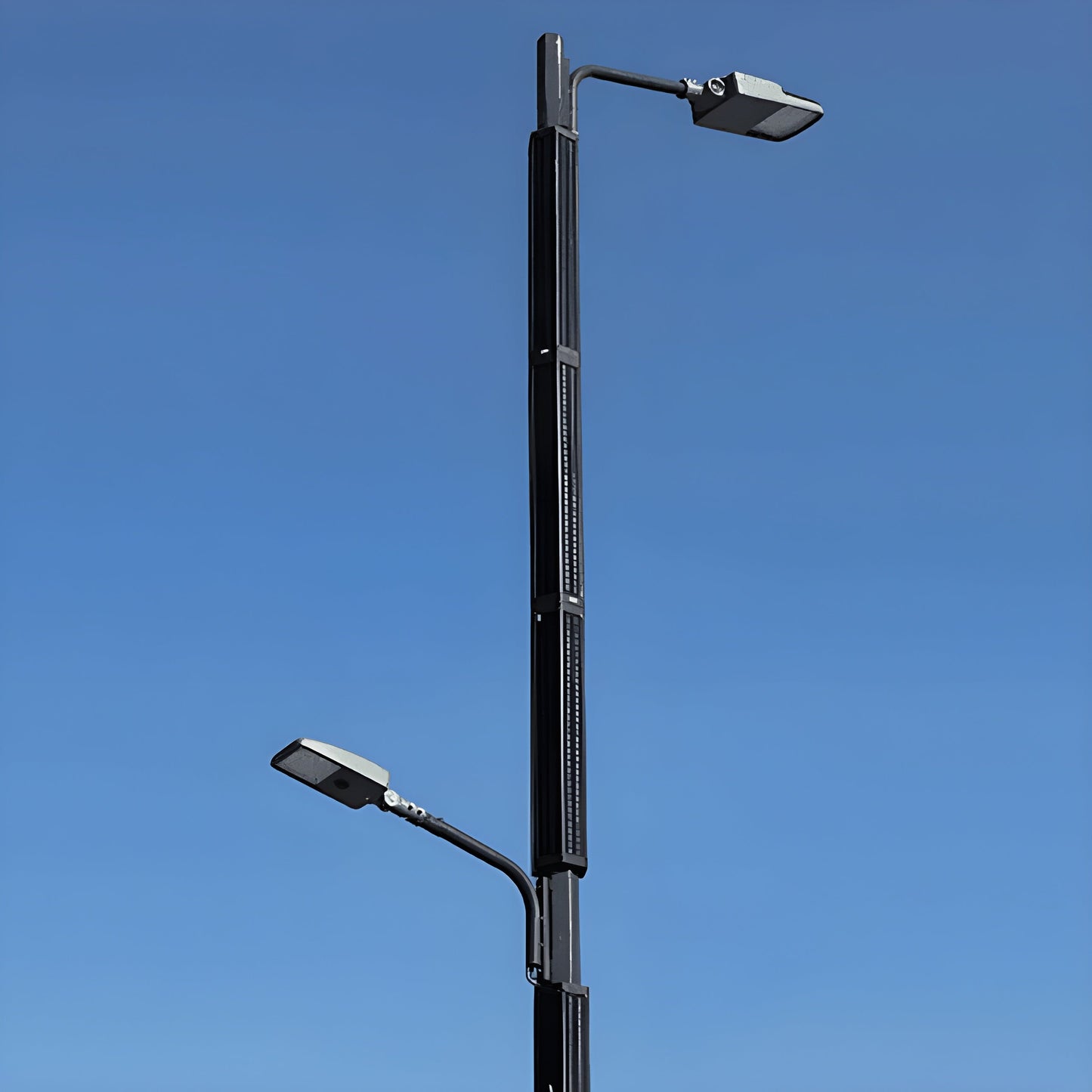 AVS Energy Solar LED Street Light 80 Watt 10800 Lumens 5000K | Smart Street Light Built In Bluetooth | All in One SE Street Light - AVS-CYS-80W
