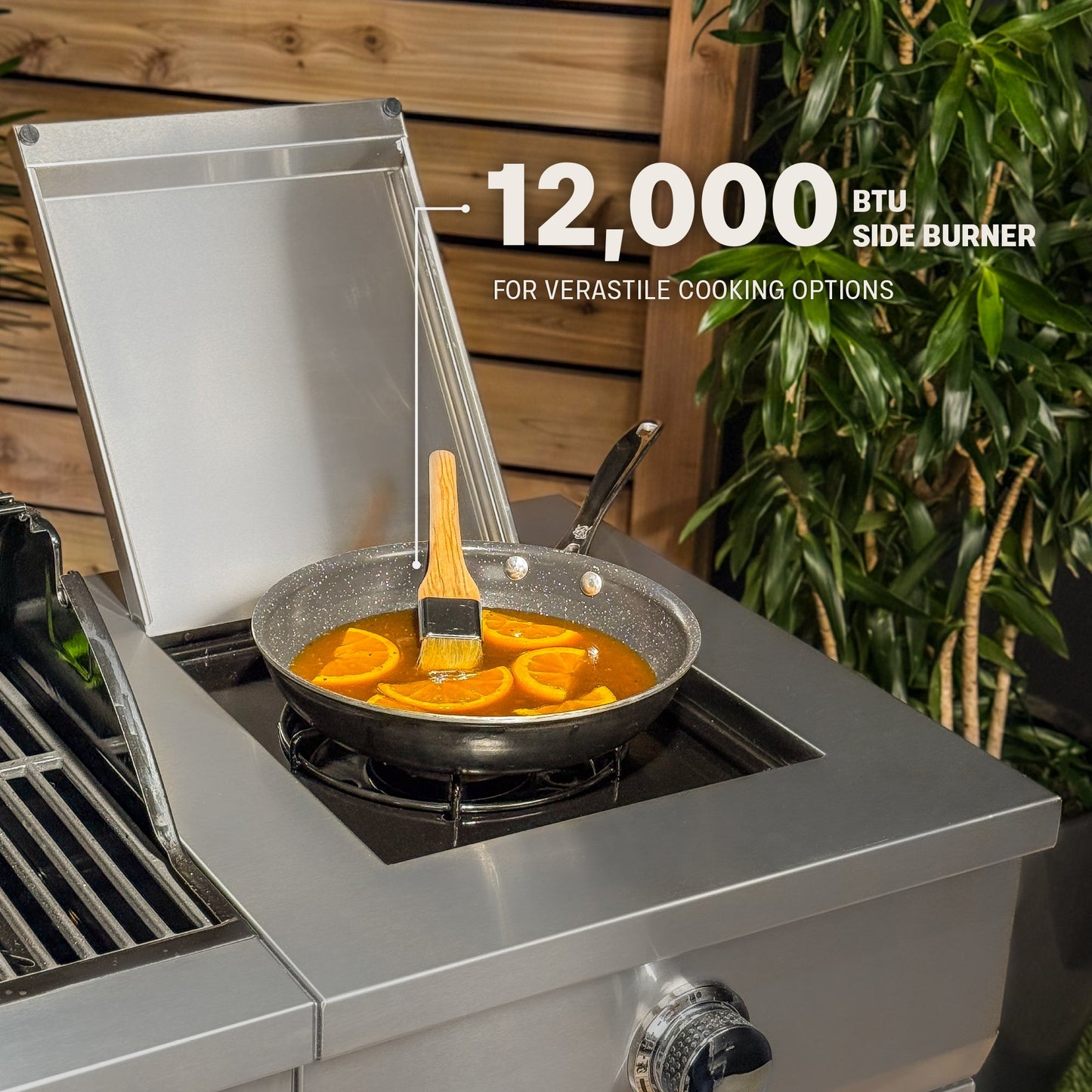 TYTUS Fresno 5-Burner LP/NG Convertible Grill in Stainless Steel + Carbon Wood - TDT-021-0705