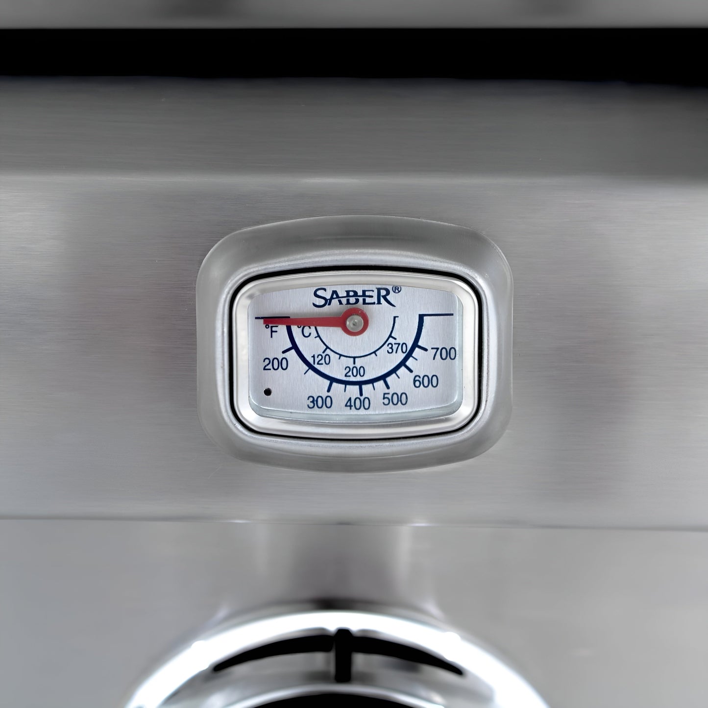 Saber Grills 670 Series 4-Burner Cart Grill (LP) - R67CC1117