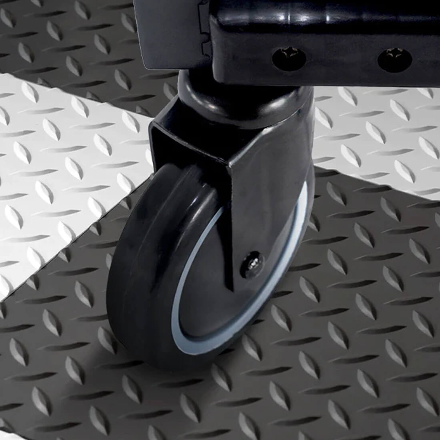 Armadillo Tough Black 4-Piece Garage Cabinet Set with Levelers and  Casters - AR4PC12B