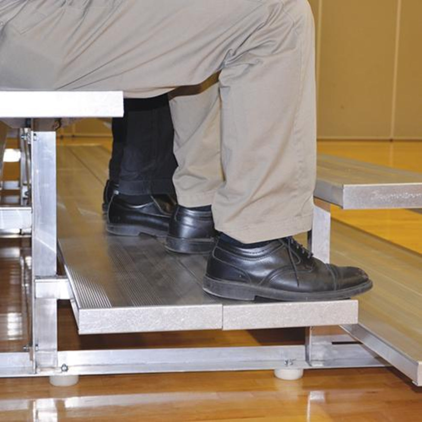 Bleacher 4 Row Portable 7½' Tip & Roll Preferred Aluminum - BLDP-475TRG
