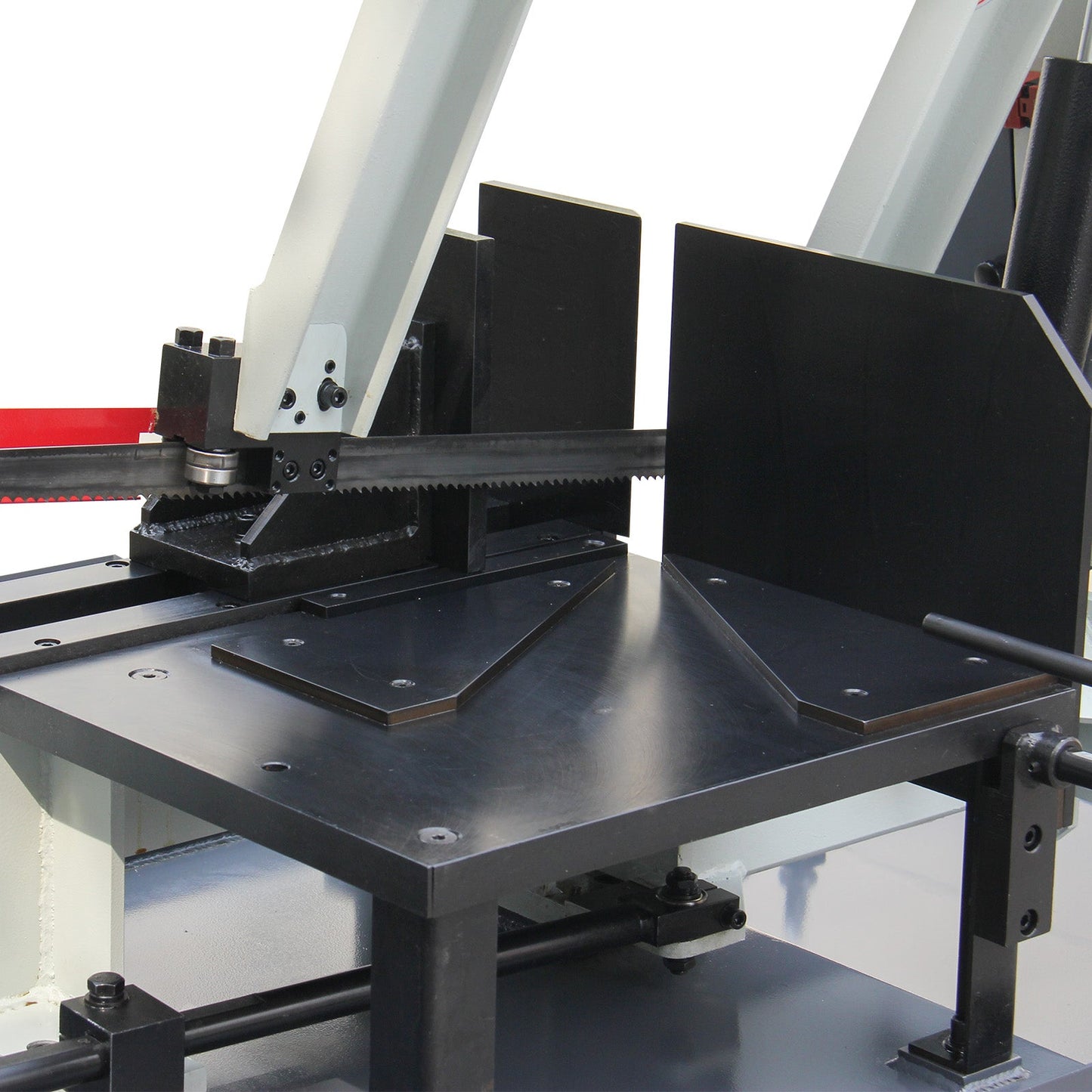 Kaka Industrial BS-2114T,Horizontal bandsaw 21.6"x14“ Capacity Metal Cutting Band Saw, Swivel Head Miter Metal Cutting Band Saw, Round Bar Cutting, Runs on 220V-60HZ-3PH - 188065V220