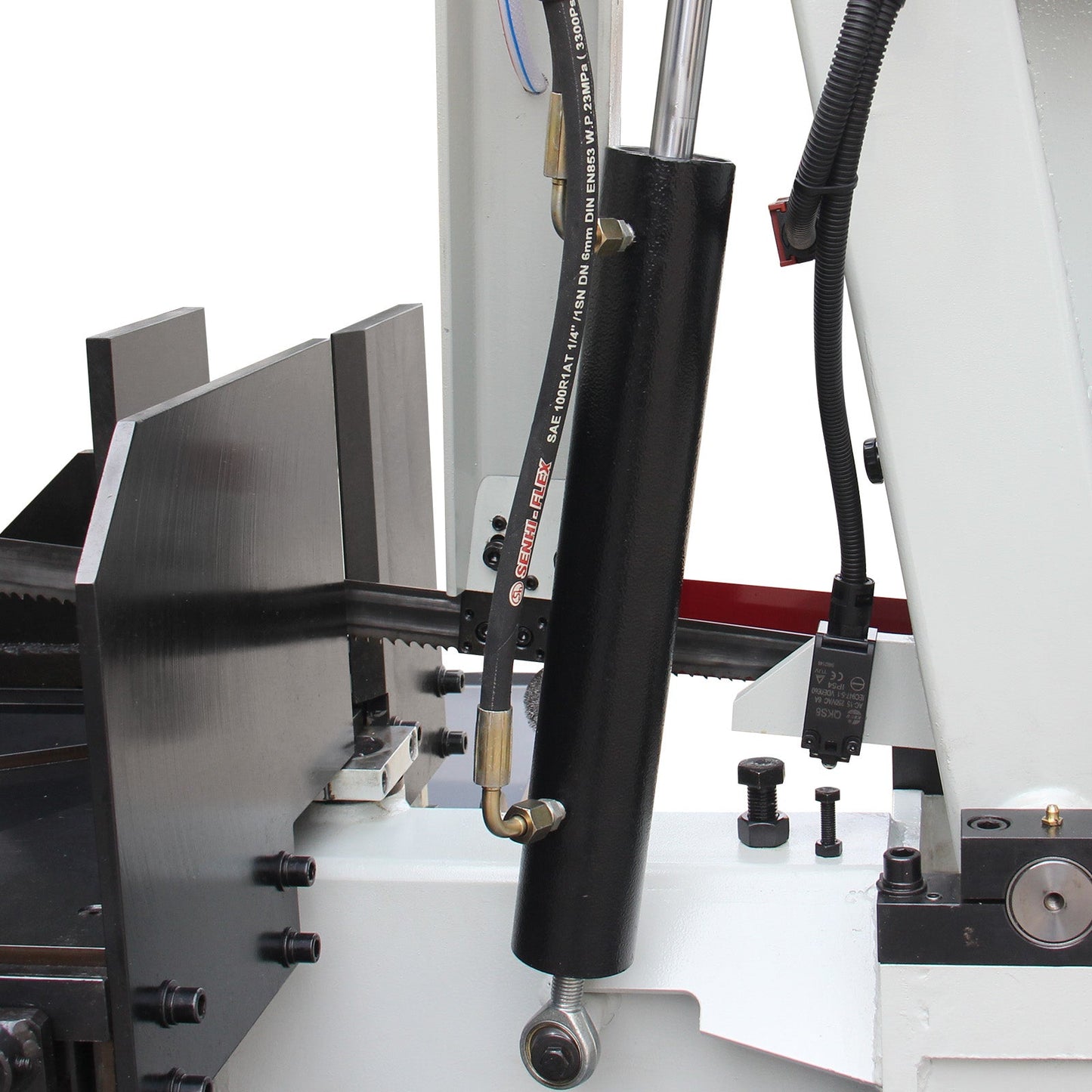 Kaka Industrial BS-2114T,Horizontal bandsaw 21.6"x14“ Capacity Metal Cutting Band Saw, Swivel Head Miter Metal Cutting Band Saw, Round Bar Cutting, Runs on 220V-60HZ-3PH - 188065V220