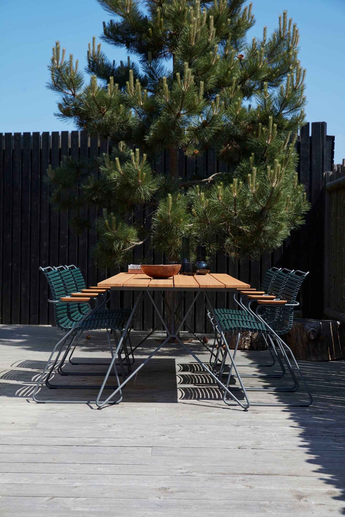 HOUE SKETCH Outdoor Dining Table