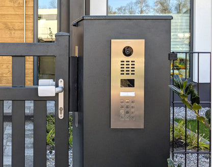 DoorBird D2101KV IP Video Intercom, 1 Call Button in Grey Aluminium, RAL 9007 - 423884809