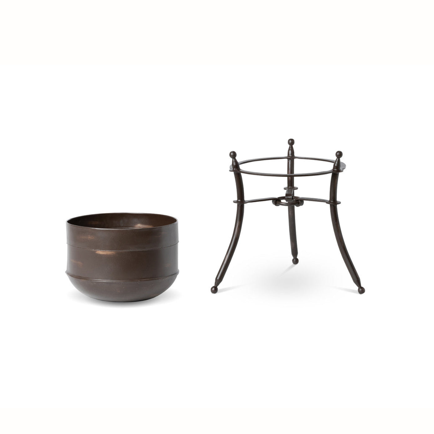 Park Hill Collection Lodge Portal Metal Stand and Pot, Short - ECM20156