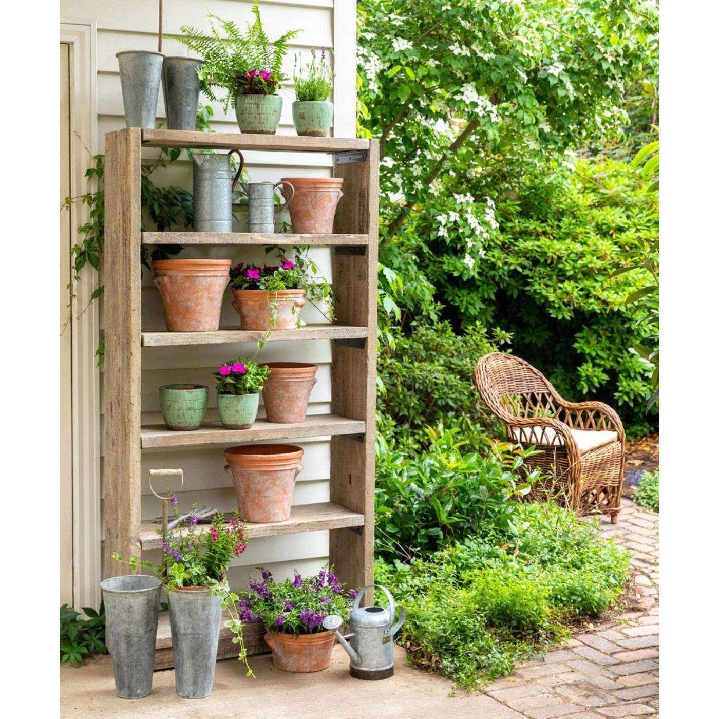 Park Hill Collection Garden Floral Potters Reclaimed Wood Shelf - EDC00288