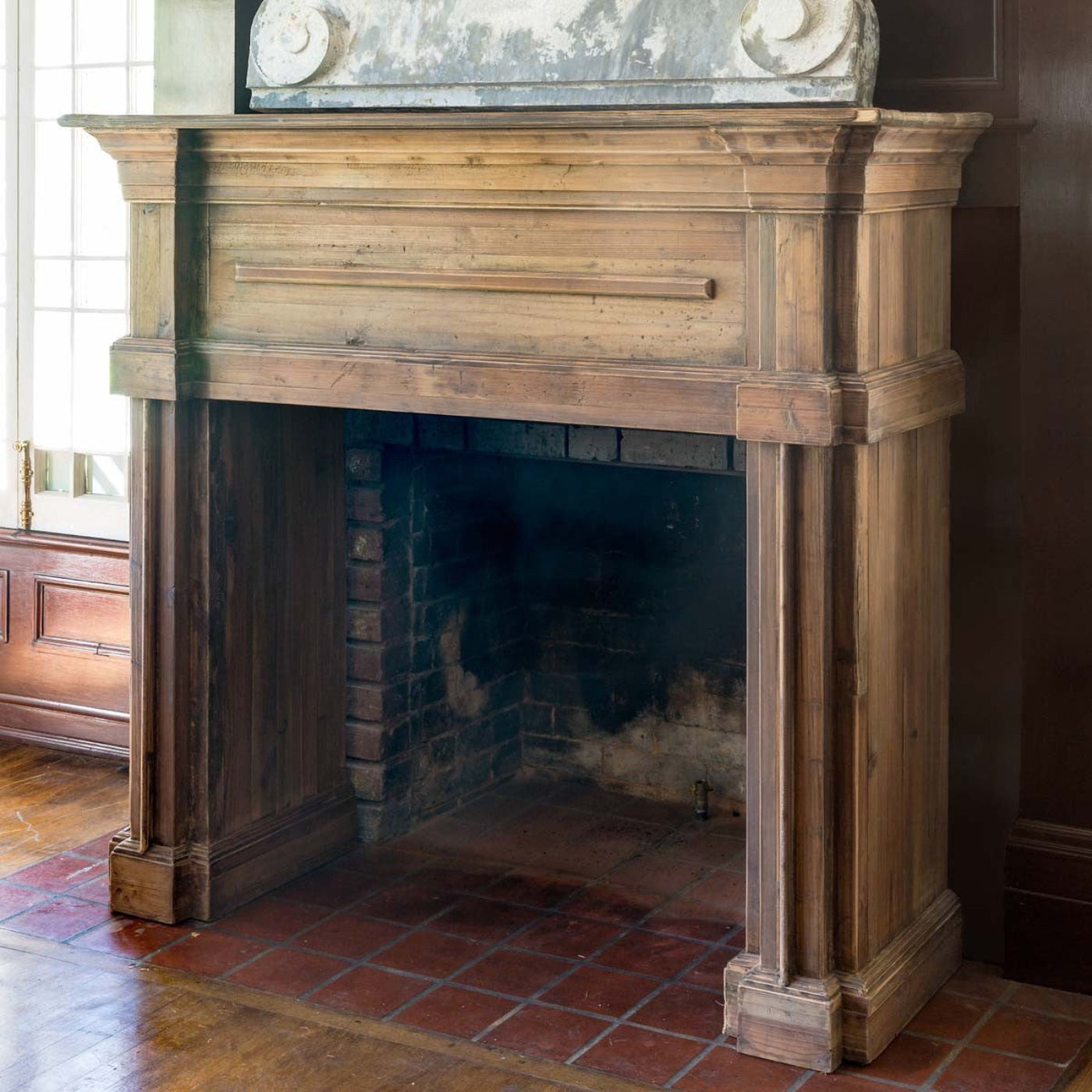 Park Hill Collection Manor Reclaimed Pine Fireplace Mantel  - EER81636