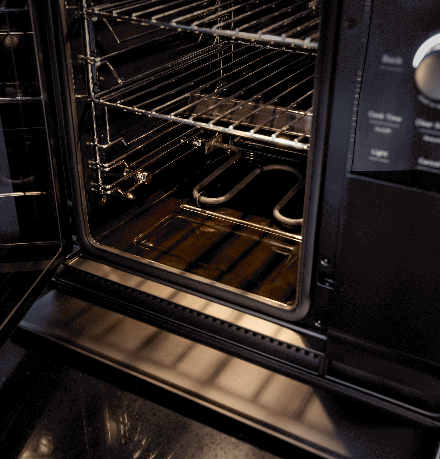 GE APPLIANCES P9SBAAS6VBB GE Profile™ Smart Indoor Pellet Smoker Black - P9SBAAS6VBB