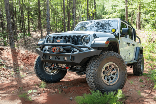 Fab Fours Winch Bumper Lifestyle JL24-B5052-1 3/4th Width Front Bumper Pre-Runner Guard 2020-2025 Jeep Gladiator JT