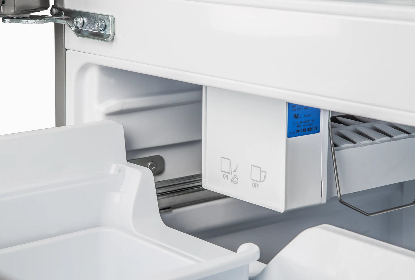 Forno 36-Inch Moena French Door Refrigerator - 19 cu.ft with Double Freezer Drawer and Ice Maker FFRBI1820-36SB -