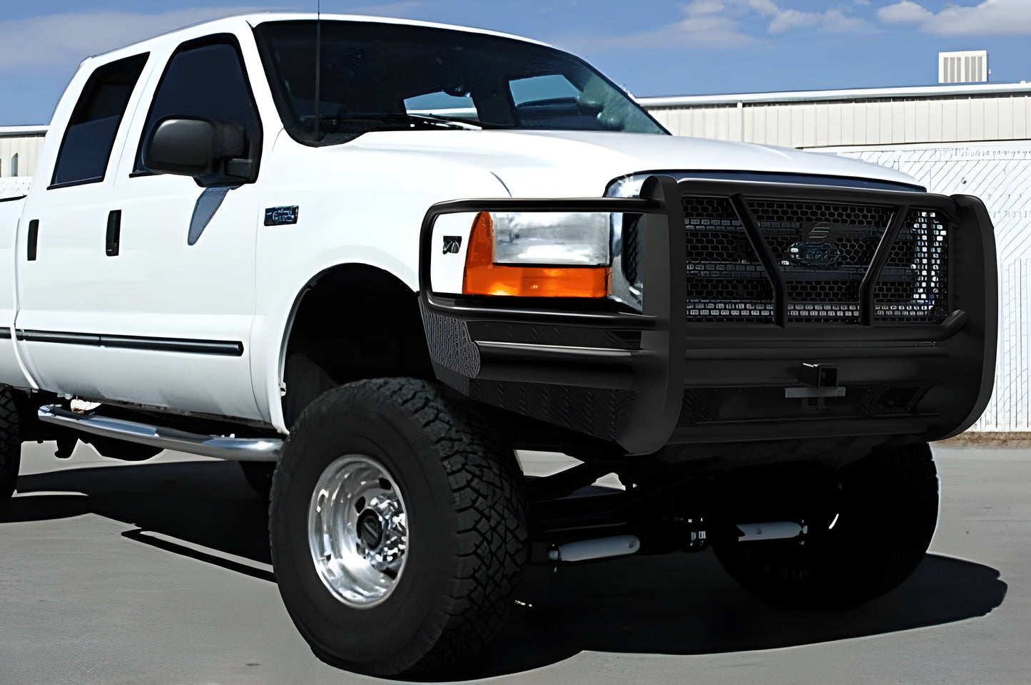 Steelcraft Ford F250/F350 Superduty 1999-2007 HD Front Bumper with Receiver - HD11300R