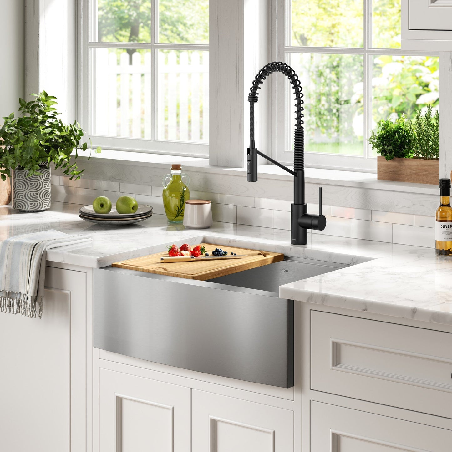 KRAUS Kore 27" Apron Front Workstation 16 Gauge Stainless Steel Kitchen Sink - KWF210-27