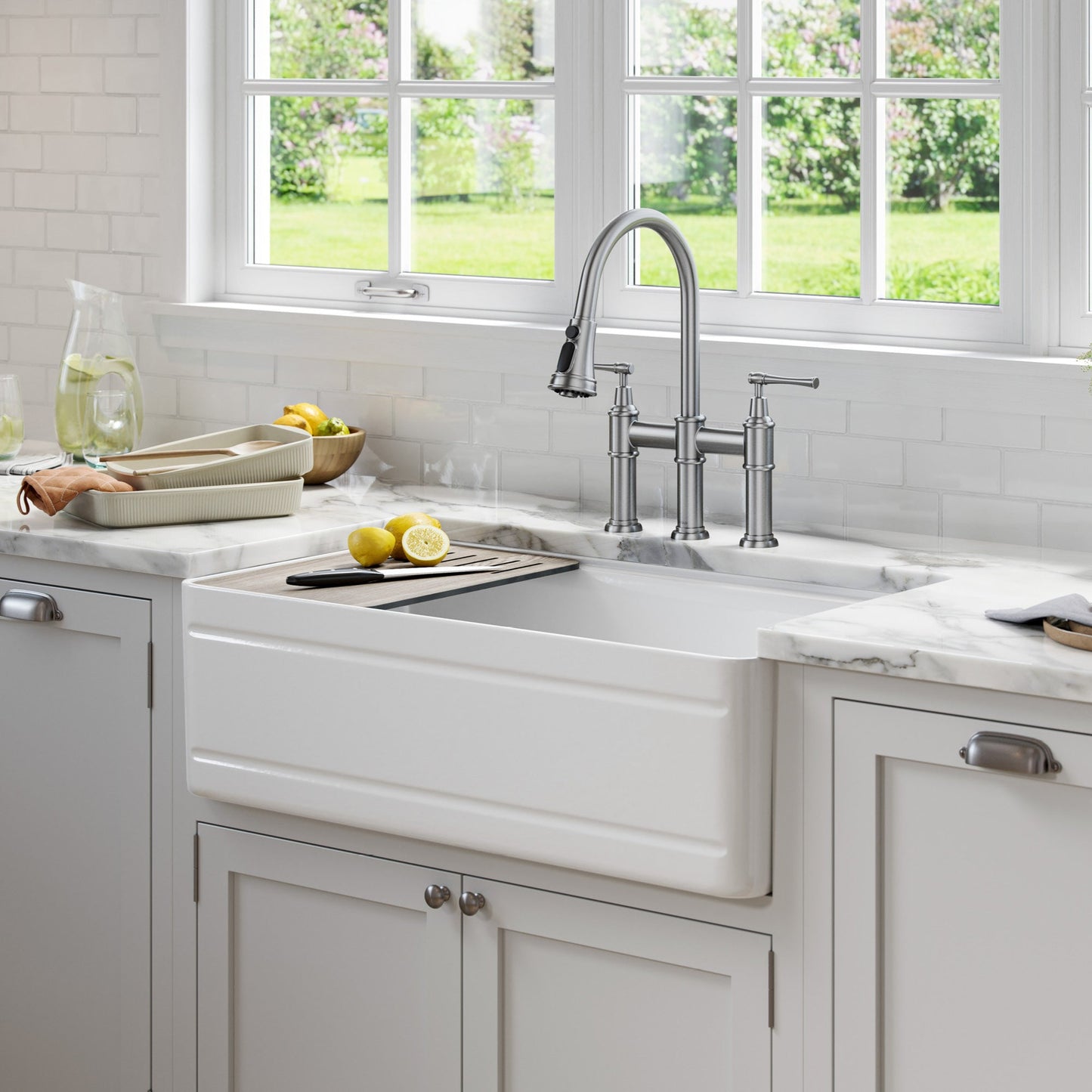 KRAUS Turino Workstation 33" Reversible Apron Front Fireclay Kitchen Sink with Accessories in Gloss White - KFR4-33GWH
