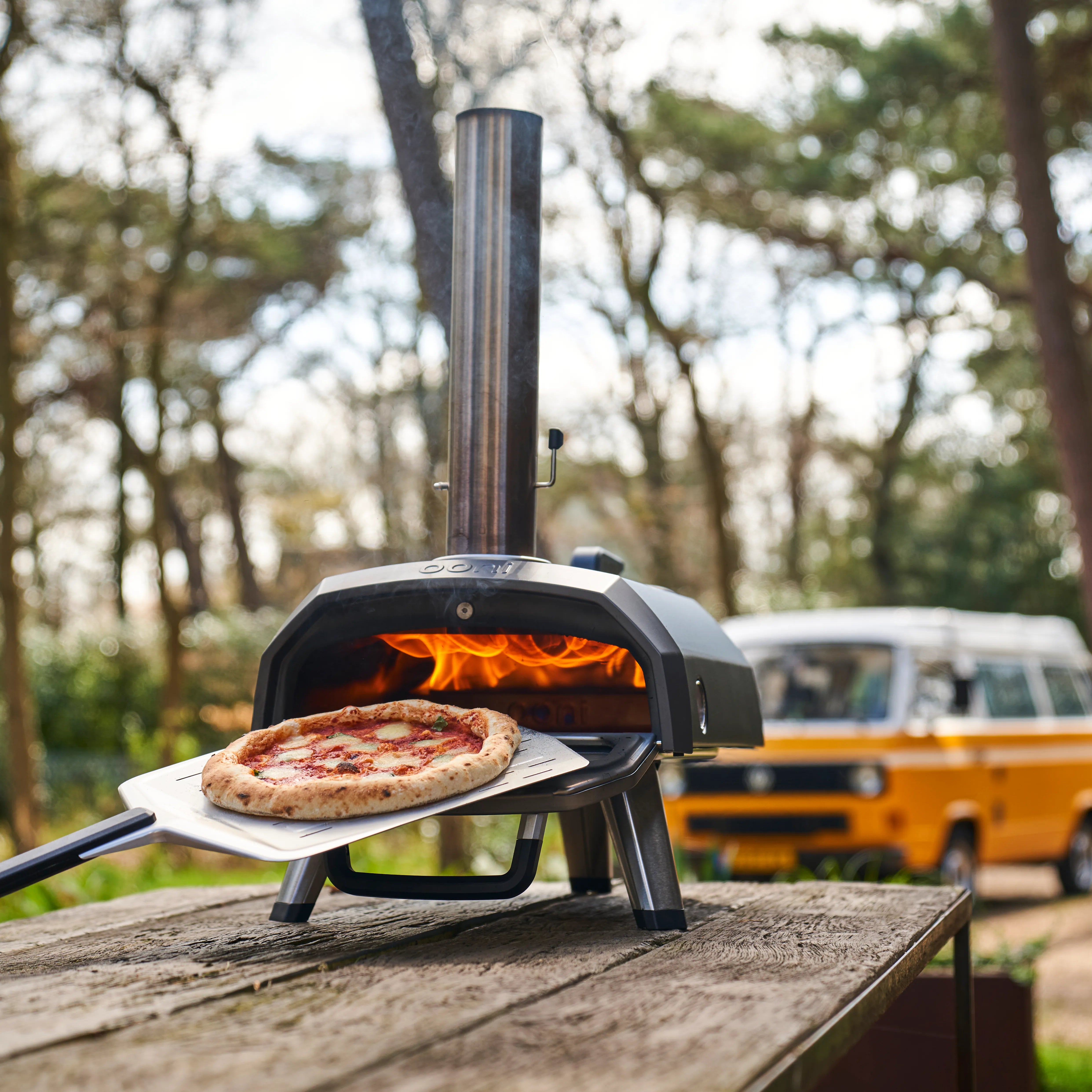 Ooni Karu 12G Multi-Fuel Pizza Oven - UU-P25100