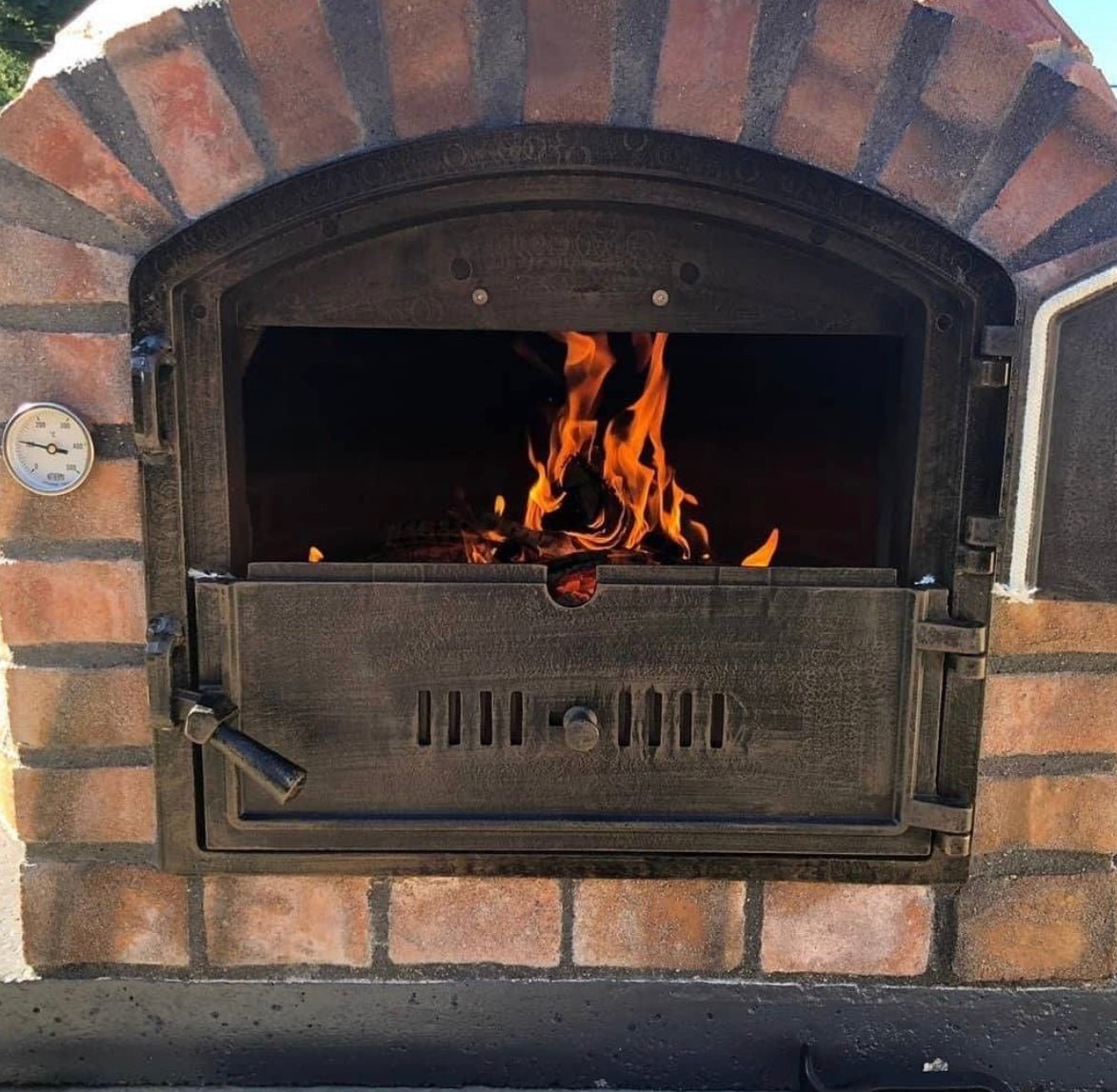 RUSTIC LISBOA PREMIUM PIZZA OVEN. **BEST SELLER**
