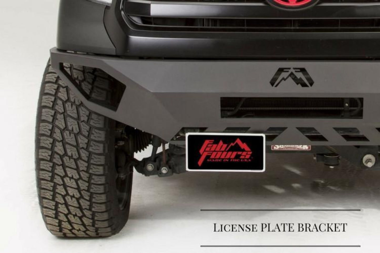 Fab Fours FS11-V2652-1 Ford F450/F550 Superduty 2011-2016 Vengeance Front Bumper with Pre-Runner Guard