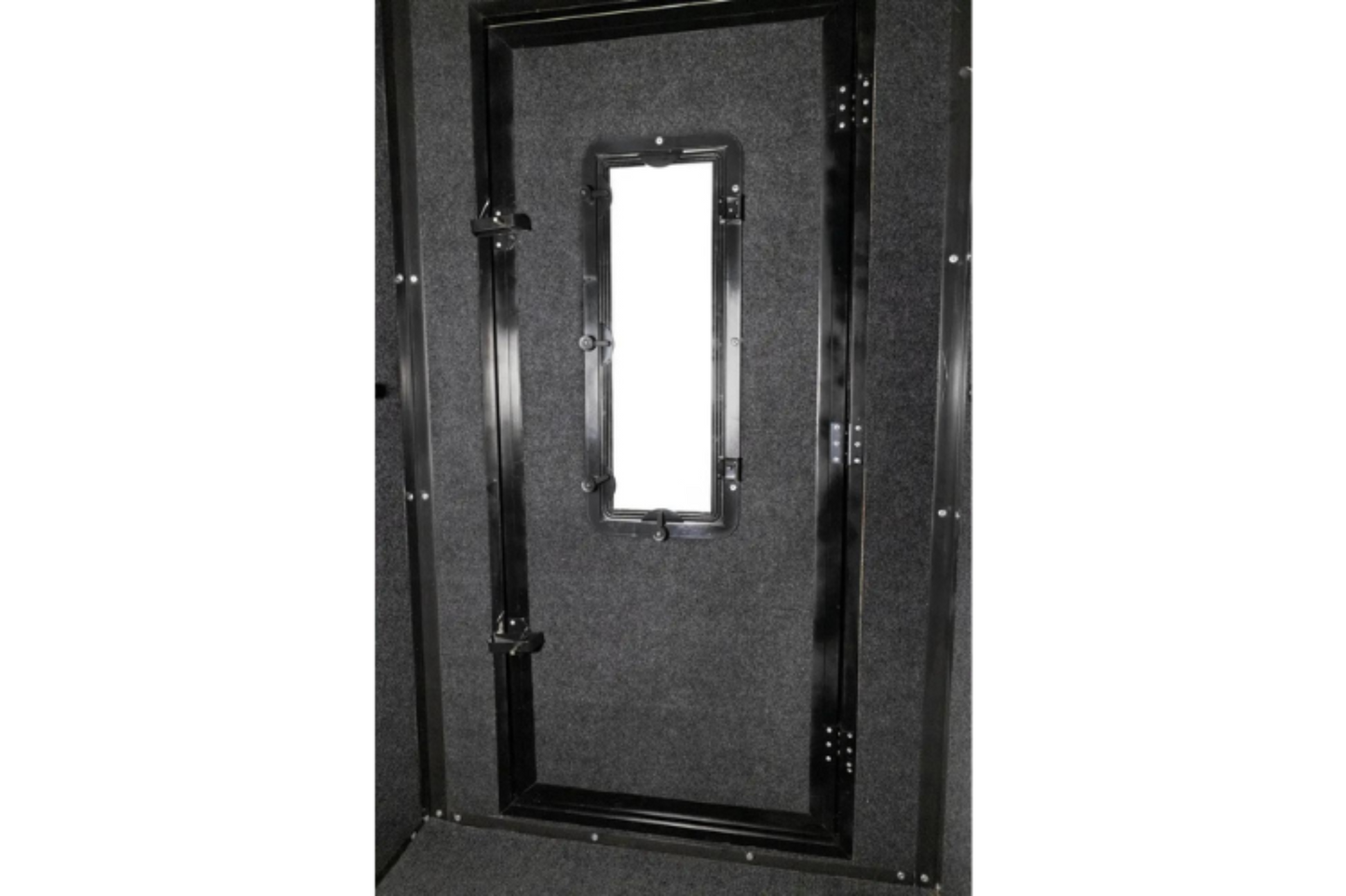 Muddy Gunner Steel Box Hunting Blind with 5 ft. Tower - MUD-BBBST1000-5C