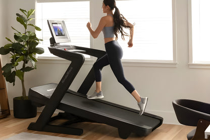 NordicTrack 1750 Commercial Treadmill - 26157517