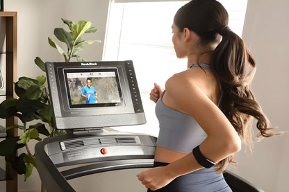 NordicTrack 1750 Commercial Treadmill - 26157517