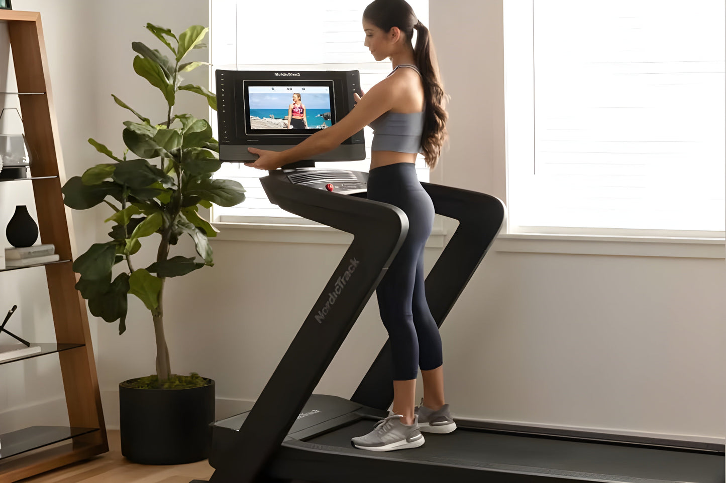 NordicTrack 1750 Commercial Treadmill - 26157517