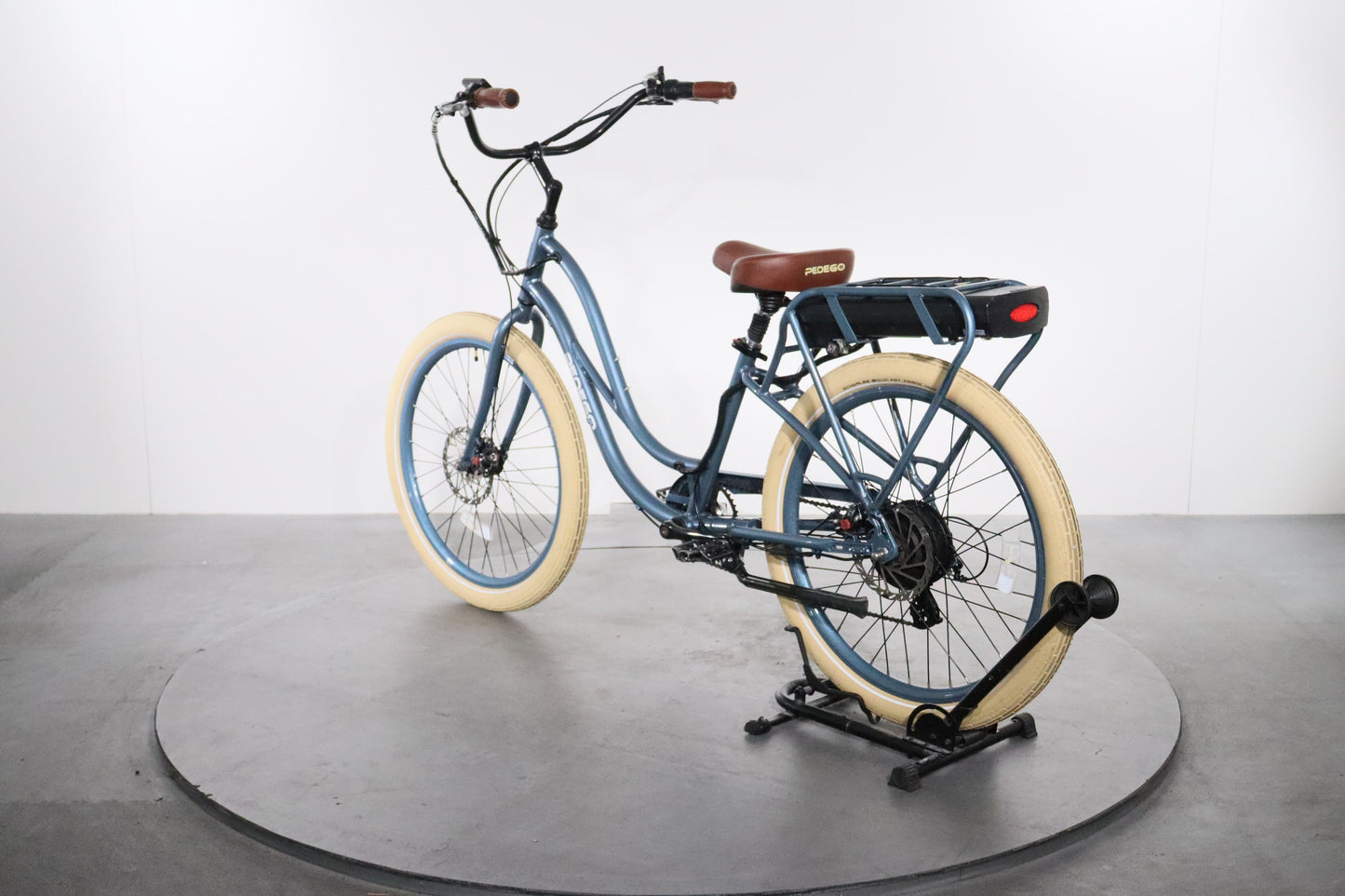 Pedego Interceptor - RR7NC1