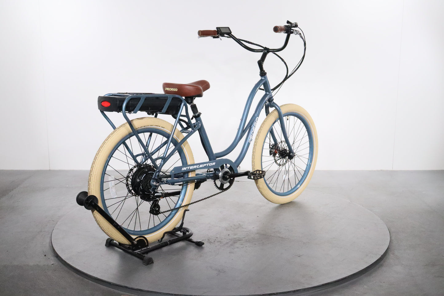 Pedego Interceptor - RR7NC1