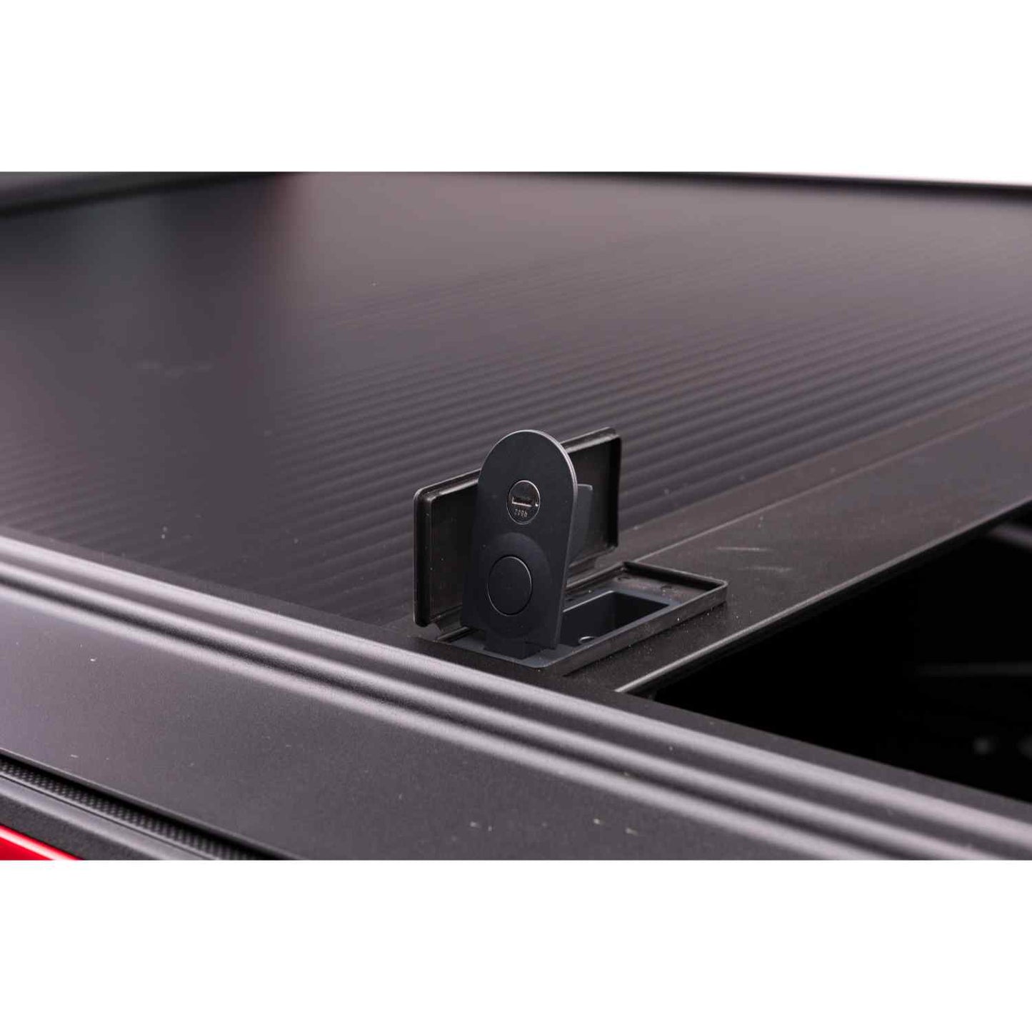RetraxONE MX Tacoma Manual Retractable Tonneau Cover - RTX-60852